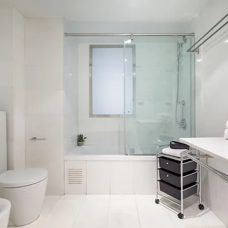 Plaça Catalunya Incredible 3bedroom Duplex With Balcony