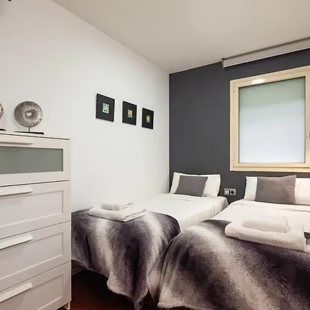 Placa Catalunya 3Bedroom Duplex With Balcony * Barcelona