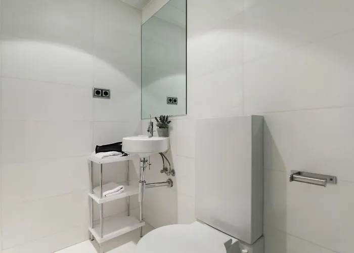 The Collection - Placa Catalunya 3bedroom Duplex With Balcony شقة برشلونة