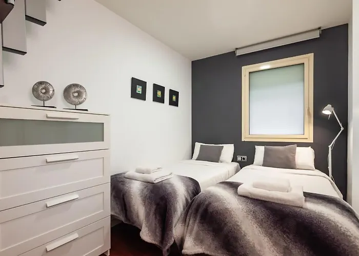 The Collection - Placa Catalunya 3bedroom Duplex With Balcony * برشلونة
